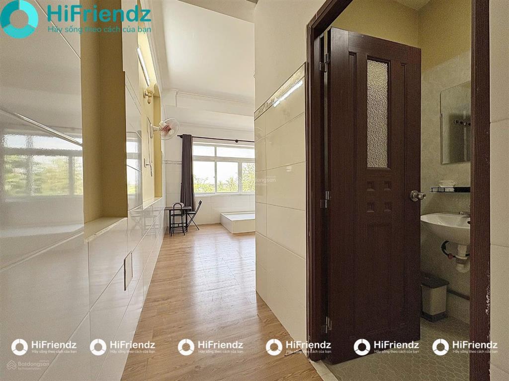 Cho thuê căn hộ cửa sổ siêu thoáng, siêu rộng
