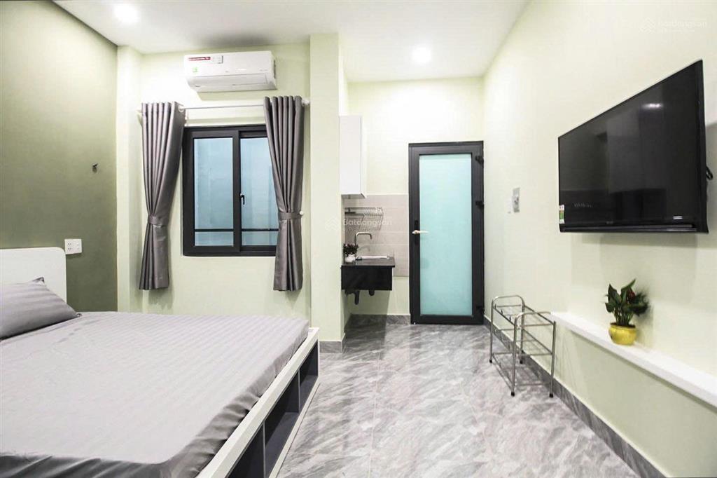 Cho thuê căn hộ ngay thảo điền, gần cầu sài gòn, full nội thất
