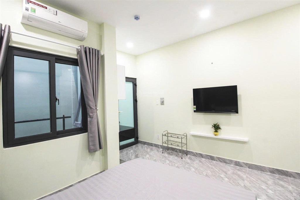Cho thuê căn hộ ngay thảo điền, gần cầu sài gòn, full nội thất