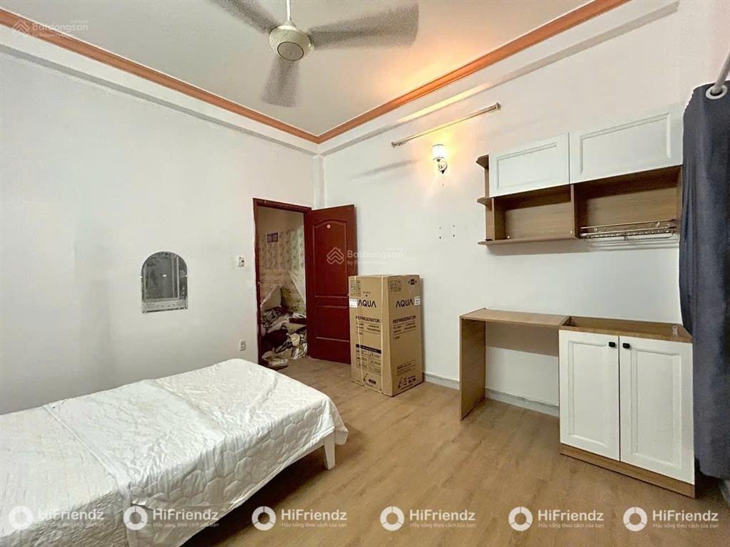 Cho thuê studio cửa sổ thoáng, full nội thất, gần cầu sài gòn
