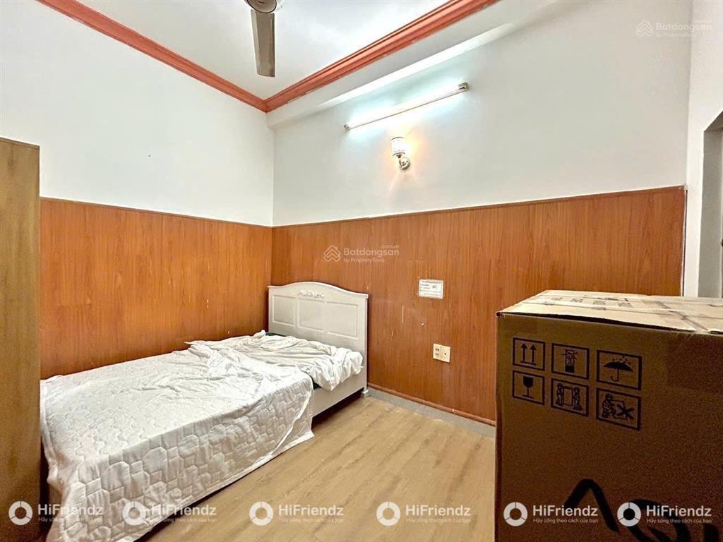 Cho thuê studio cửa sổ thoáng, full nội thất, gần cầu sài gòn