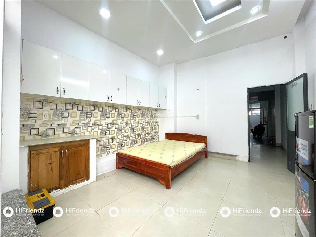 Cho thuê studio siêu rộng, full nội thất, gần cầu sài gòn