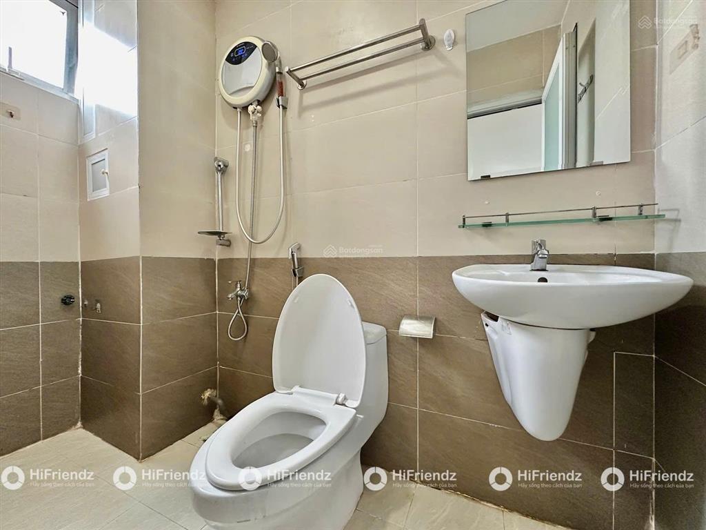 Cho thuê căn hộ 1 phòng ngủ, cửa sổ siêu thoáng  full nội thất, gần cầu sài gòn