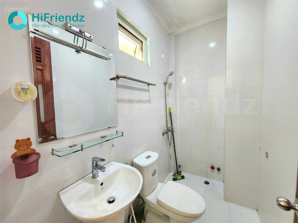 Cho thuê căn hộ siêu rộng  full nội thất, gần cầu sài gòn