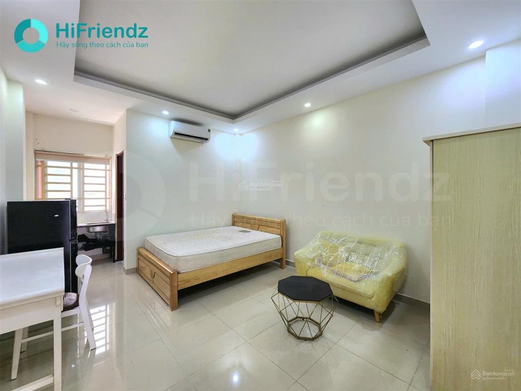 Cho thuê căn hộ siêu rộng  full nội thất, gần cầu sài gòn