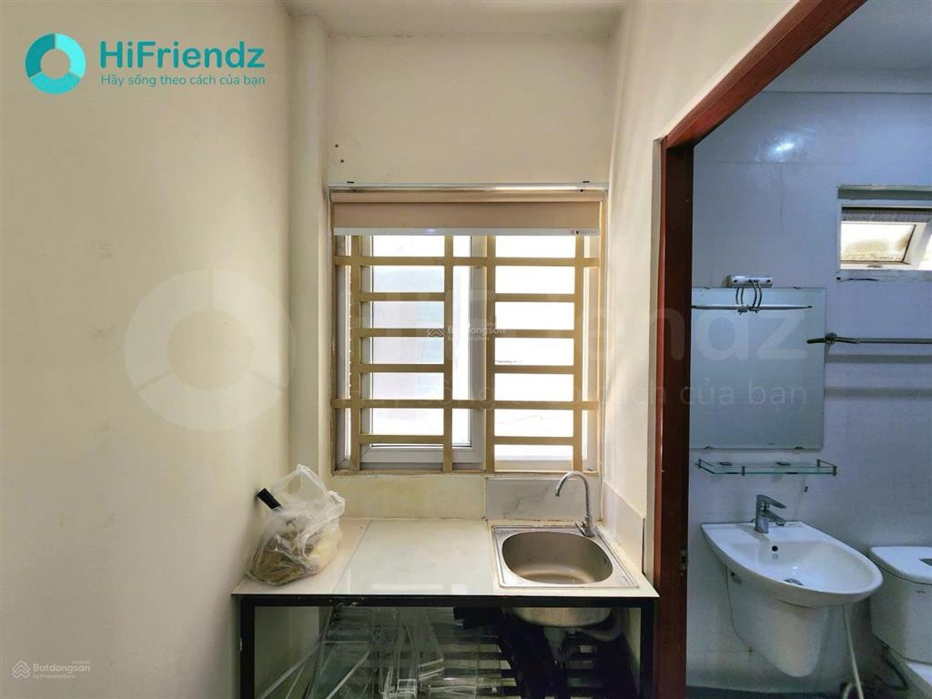 Cho thuê căn hộ siêu rộng  full nội thất, gần cầu sài gòn