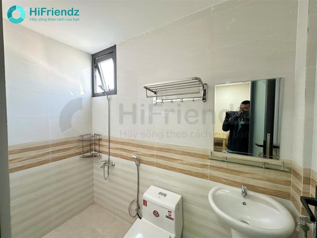 Cho thuê căn hộ 2 phòng ngủ  full nội thất, siêu rộng