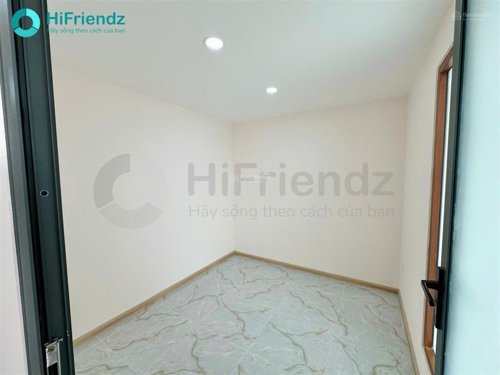 Cho thuê căn hộ 2 phòng ngủ  full nội thất, siêu rộng