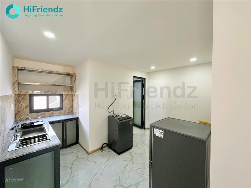 Cho thuê căn hộ 2 phòng ngủ  full nội thất, siêu rộng
