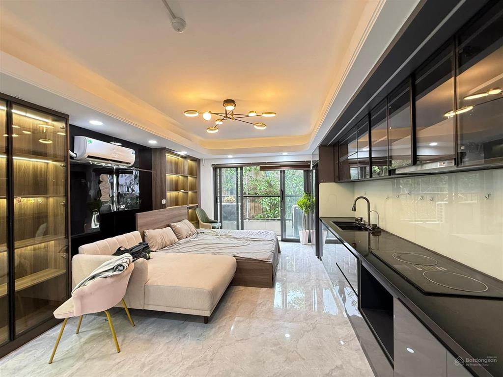 Cho thuê căn hộ luxury, ban công thoáng, full nội thất
