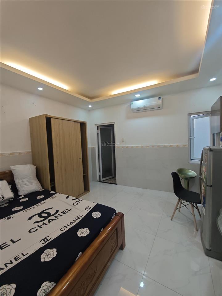 Cho thuê căn hộ full nội thất, gần cầu sài gòn