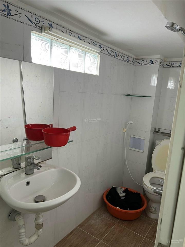 Cho thuê căn hộ cửa sổ thoáng, full nội thất, gần mai chí thọ