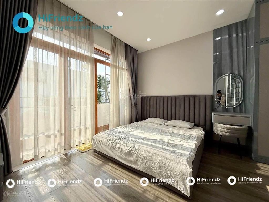 Cho thuê căn hộ ban công thoáng  gần cầu sài gòn