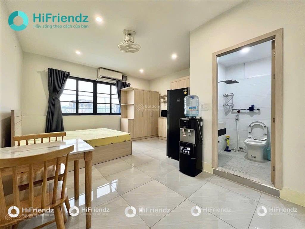 Cho thuê căn hộ cửa sổ thoáng, full nội thất, gần cầu sài gòn