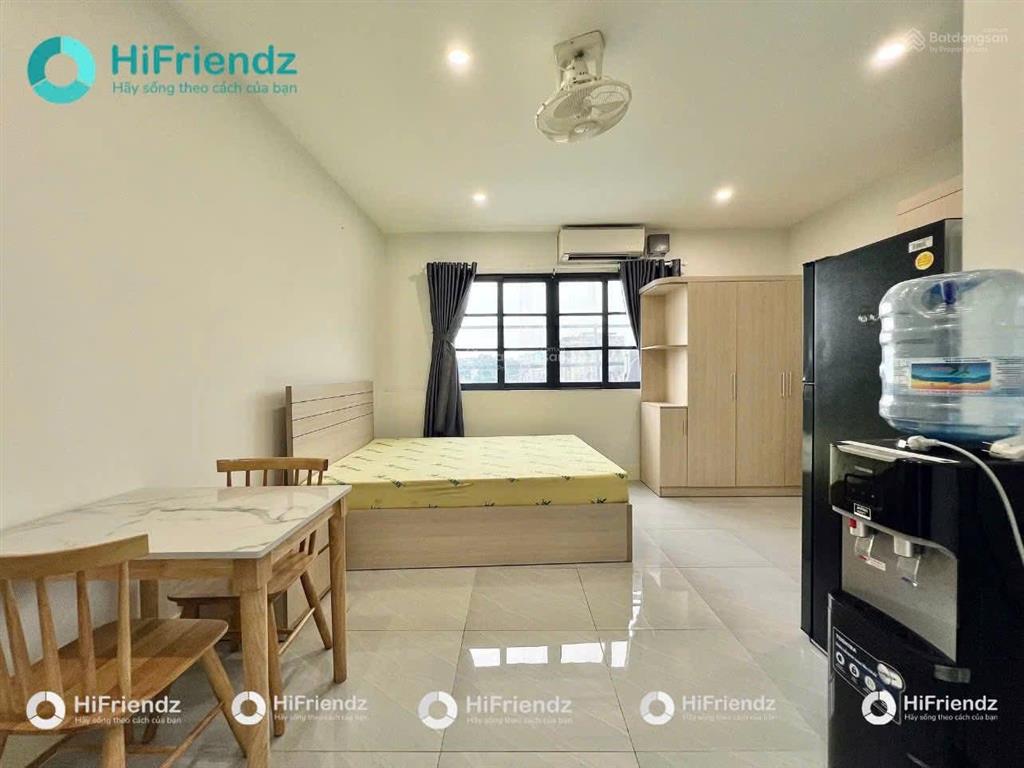 Cho thuê căn hộ cửa sổ thoáng, full nội thất, gần cầu sài gòn