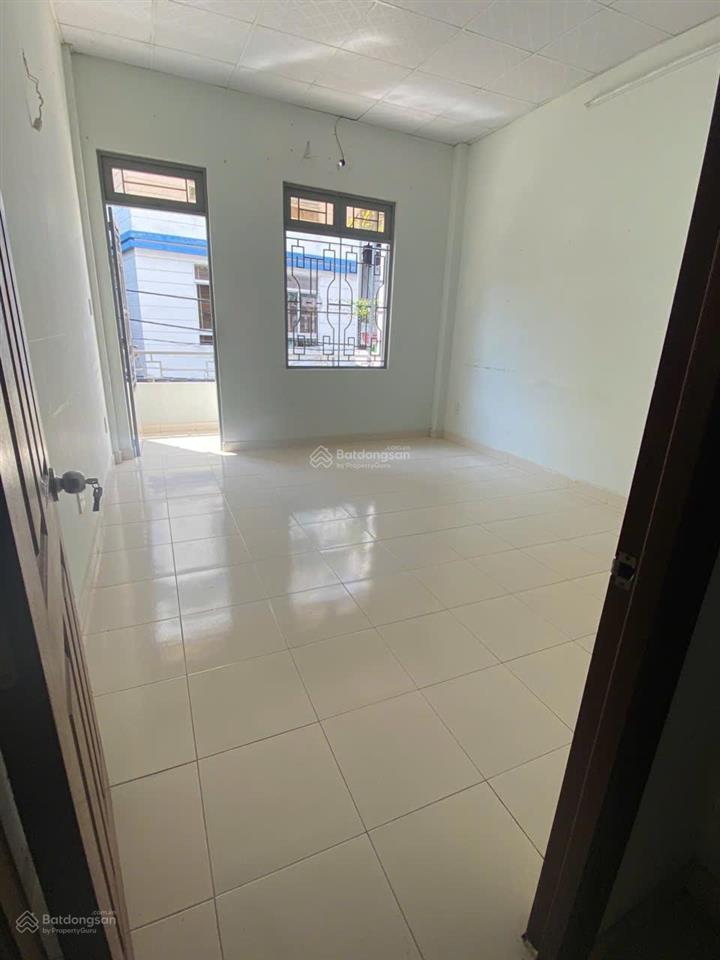 Cho thuê nhà nguyên căn 5/ nguyễn văn công, p3, gò vấp, tp hcm, dt 72m2, giá 12tr/th, 0902 502 ***