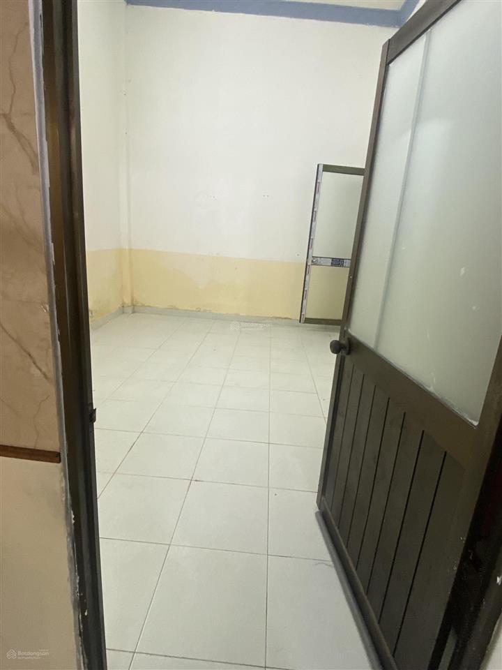 Cho thuê nhà nguyên căn 4/nguyễn văn công, p3, gò vấp, tp hcm, dt 55m2, giá 8tr/th 0902 502 ***