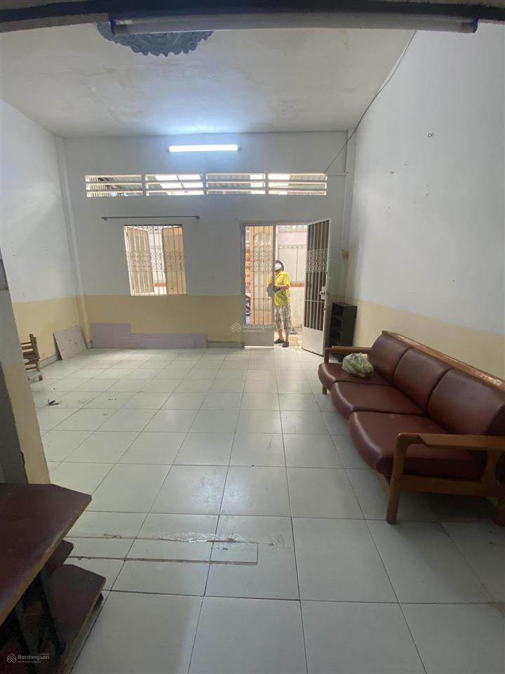 Cho thuê nhà nguyên căn 4/nguyễn văn công, p3, gò vấp, tp hcm, dt 55m2, giá 8tr/th 0902 502 ***