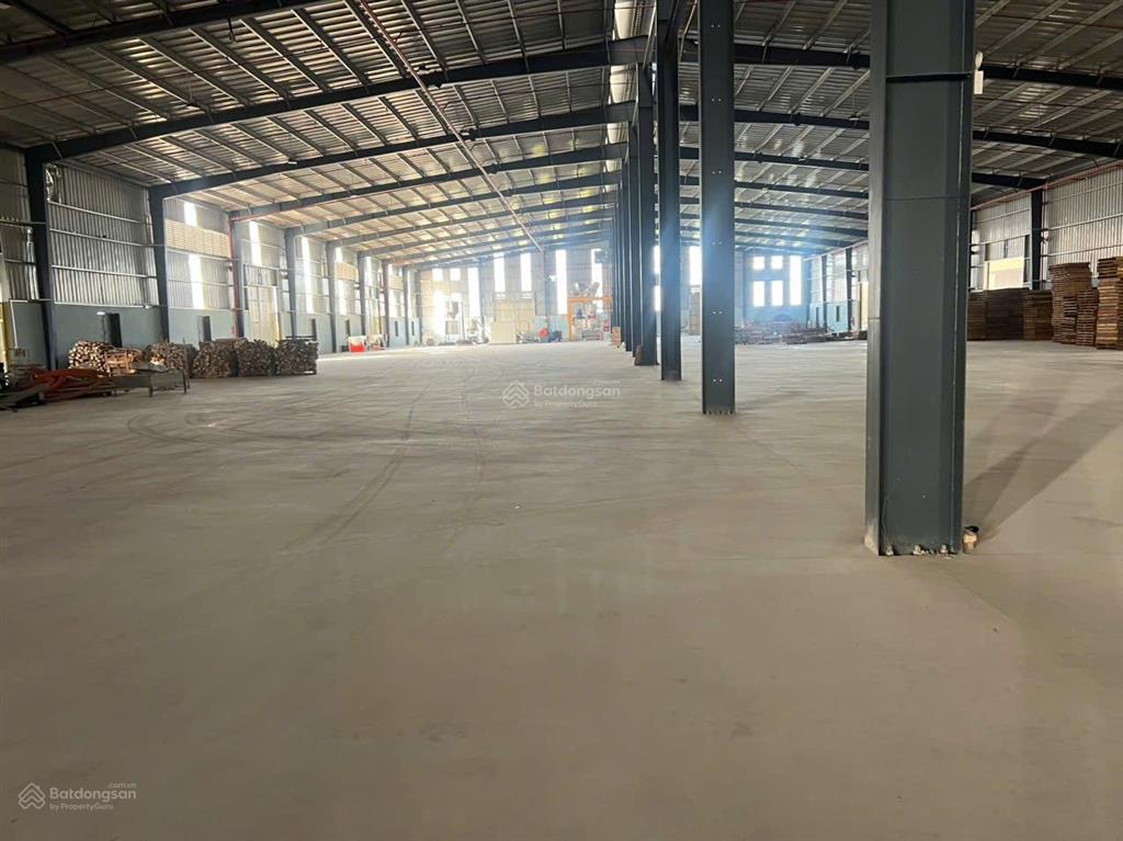 Mời thuê 4400m2 nhà xưởng tại kcn châu sơn  ninh bình