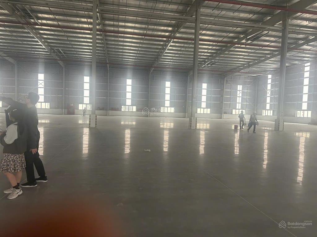 Mời thuê 8500m2 kho  xưởng tại kcn châu sơn  ninh bình (phủ lý  hà nam cũ)