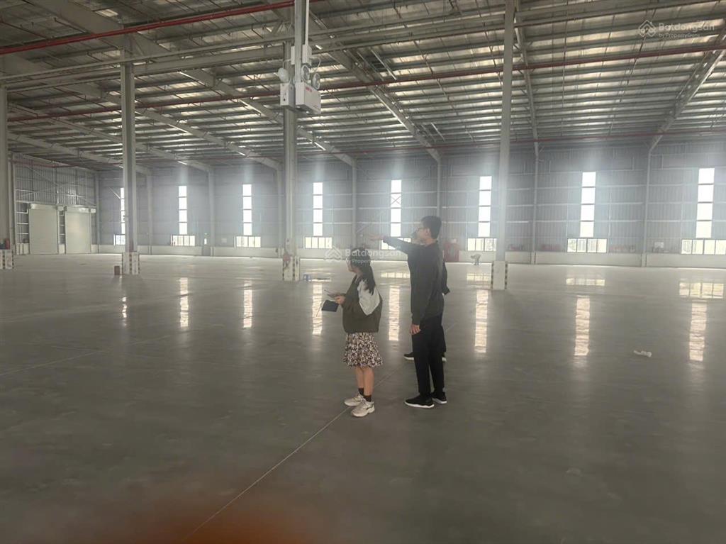 Mời thuê 8500m2 kho  xưởng tại kcn châu sơn  ninh bình (phủ lý  hà nam cũ)