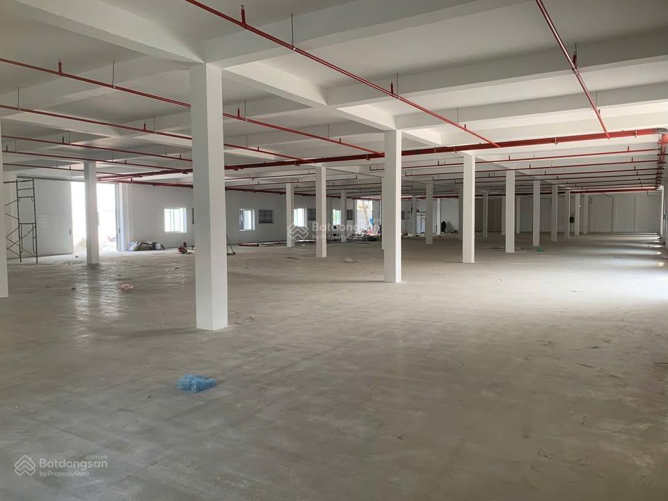 Cho thuê 7000m2 (3500m x 2 tầng) tại kcn thái hà  ninh bình