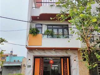 Bán nhà cắt lỗ  chỉ 1,8 tỷ  phường tân hiệp, tp.hcm