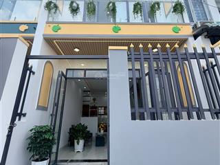 Nhà mới 1 trệt 1 lầu chỉ 795tr nhận nhà
gần chợ , trường học