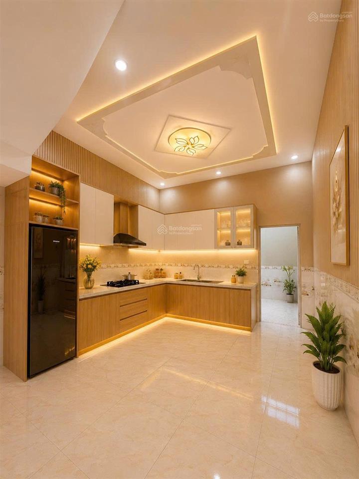 Chính chủ cần bán gấp nhà 2pn gần vingroup hóc môn giá 985tr