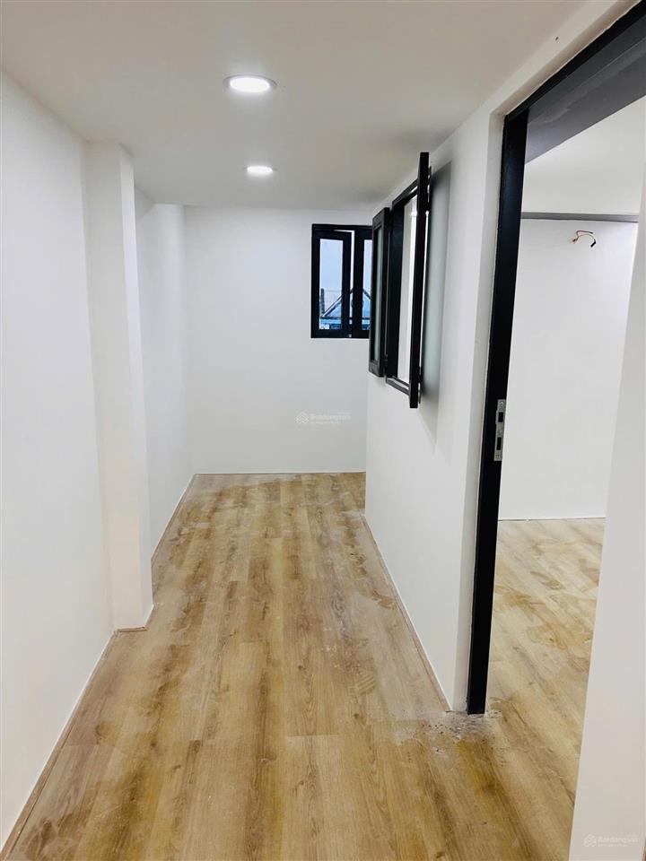 Nhà shr gần mặt tiền đường 824 kdc đông đúc dt 5x17=85m2 full thổ cư có hỗ trợ bank