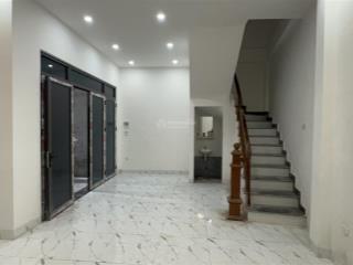 Nhà đẹp thanh liệt sát kđt linh đàm 48m2 4 tầng ở ngay, ô tô gần, sđcc, giá chỉ 8.2 tỷ