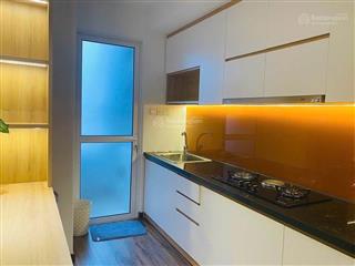 Cho thuê nhanh sunrise city 2pn 2wc dt 76m2 giá chỉ 18tr có ngay nhà đẹp