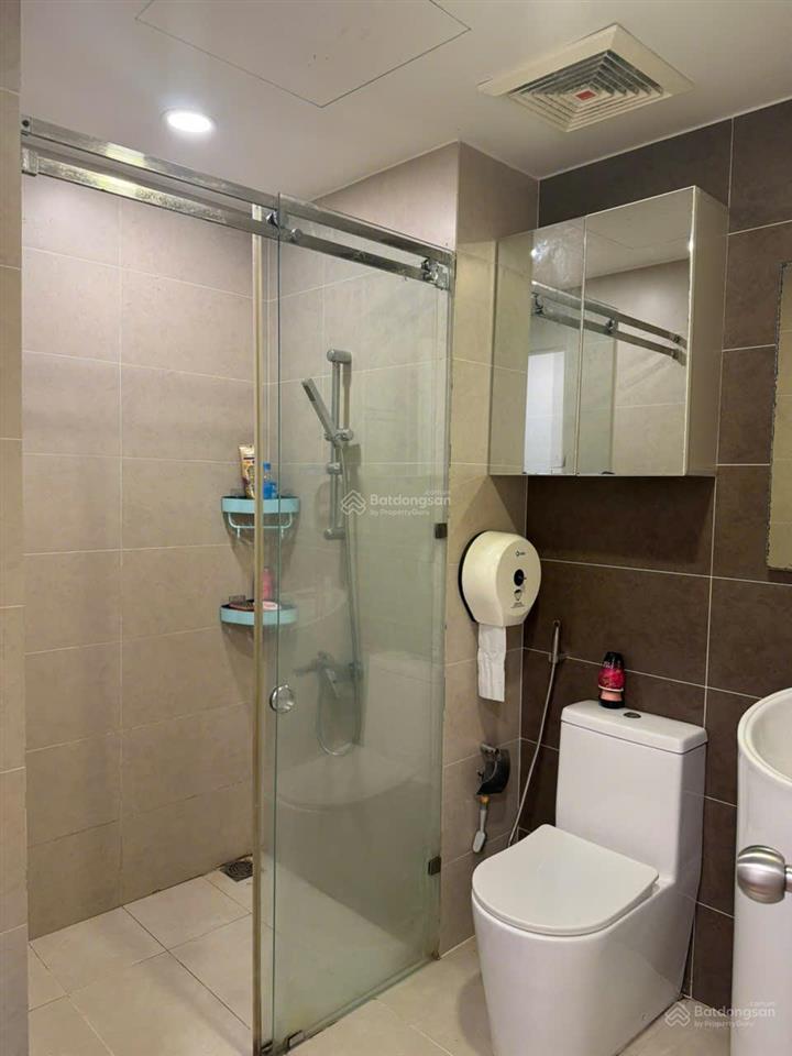 Cần cho thuê officetel sunrise city north giá siêu mềm chỉ 9,5tr/th ở liền