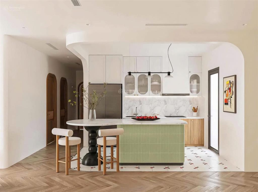 Cần cho thuê gấp căn hộ xịn xò sunrise city 2pn 2wc dt 76m2