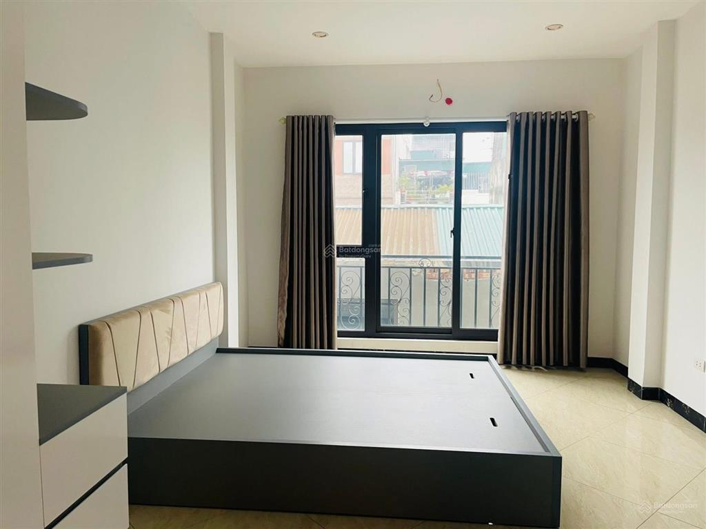 Chủ cần bán gấp. 64 đông thiên  vĩnh hưng. 52/30m. 5 tầng. giá 7,2 tỷ. có bớt. sổ đẹp.