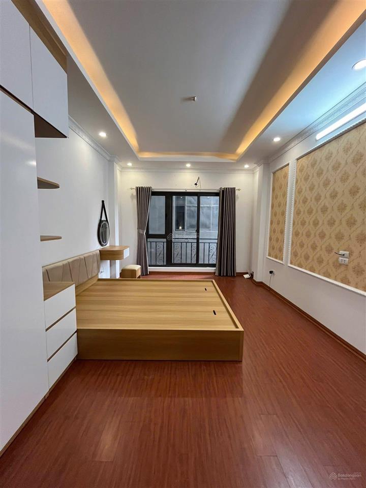 Chủ cần bán gấp. 64 đông thiên  vĩnh hưng. 52/30m. 5 tầng. giá 7,2 tỷ. có bớt. sổ đẹp.