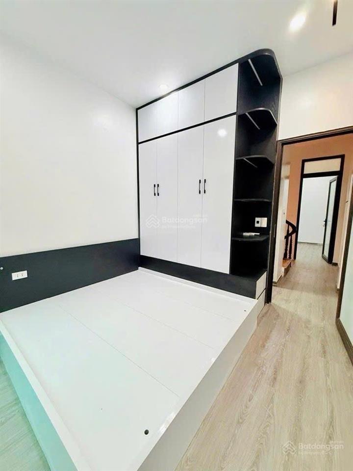 Bán gấp 39 đại đồng  vĩnh hưng. 32m². 4 tầng. giá 6,6 tỷ có bớt. sổ đẹp nở hậu