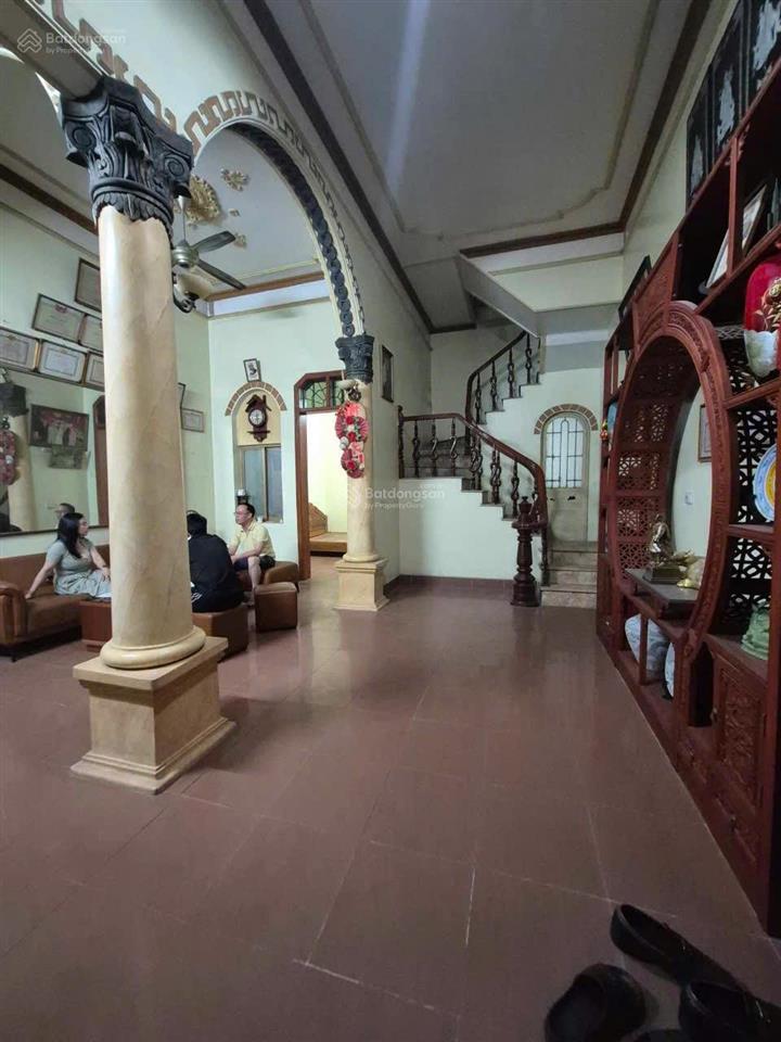 Bán gấp 793 nguyễn văn linh  hà nội. 75m2. 4 tầng. mt 6m. giá 7,55 tỷ. giá đầu tư