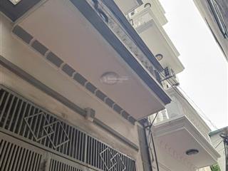Bán gấp 140 đông thiên  vĩnh hưng. 27m. 4 tầng. giá 5,39 tỷ. ô tô đỗ cổng. sổ vuông đẹp.