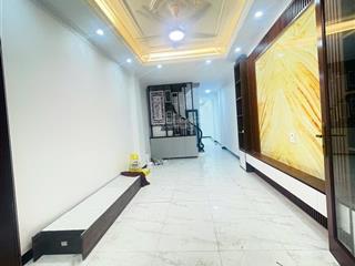 Cho thuê nhà thúy lĩnh  lĩnh nam. 60m2. 5 tầng. 6 phòng ngủ. thang máy. giá 13,5tr/th