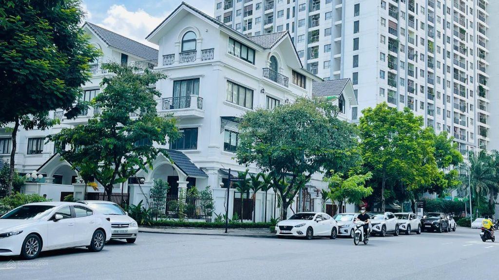 Bán gấp lô góc biệt thự An Khang villa mặt đường kinh doanh cafe , khách sạn tiềm năng sinh lời tốt.