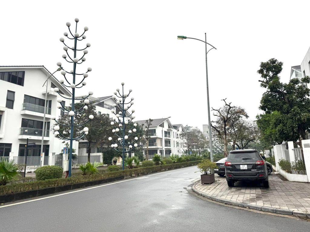 Bán biệt thự An Vượng KĐT Dương Nội Nam Cường. Cạnh Aeon Nhật Bản. 180m2, sổ đỏ sẵn, giá 34 tỷ .