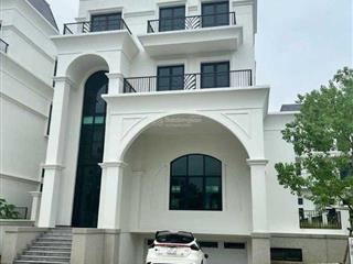 Biệt thự đơn lập 216m2 xây 3 tầng nổi 1 tầng hầm tại Le Jardin - dự án ParkCity Hà Nội. Giá 60 tỷ