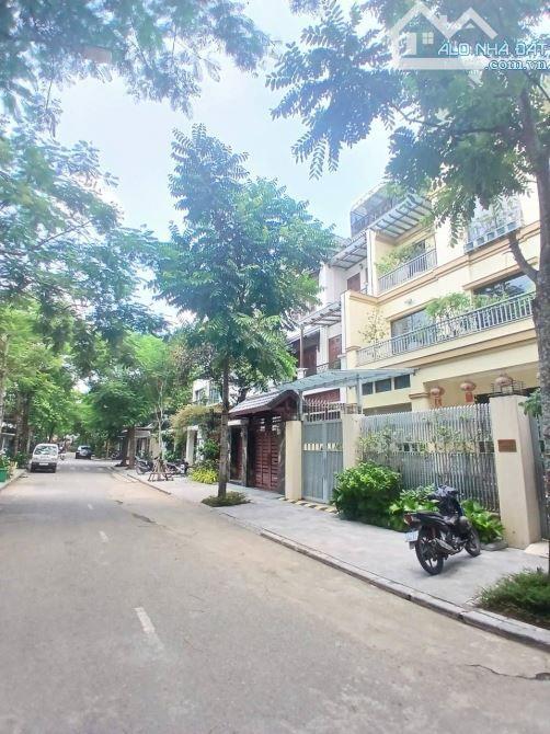 Bán biệt thự KĐT Dương Nội An Khang Villa, Hà Đông 183m2,vị trí đẹp giá 37 tỷ.