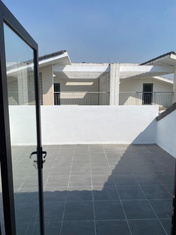 Cho thuê biệt thự Dương Nội s=180-225m2 hoàn thiện đẹp để ở hoặc làm văn phòng..