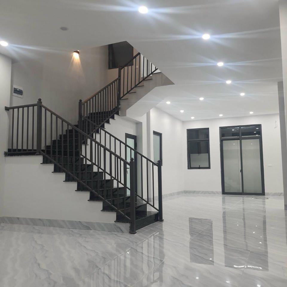 Cho thuê biệt thự Dương Nội s=180-225m2 hoàn thiện đẹp để ở hoặc làm văn phòng..