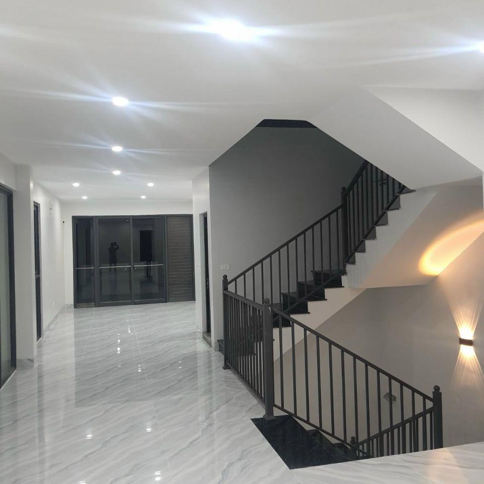 Cho thuê biệt thự Dương Nội s=180-225m2 hoàn thiện đẹp để ở hoặc làm văn phòng..