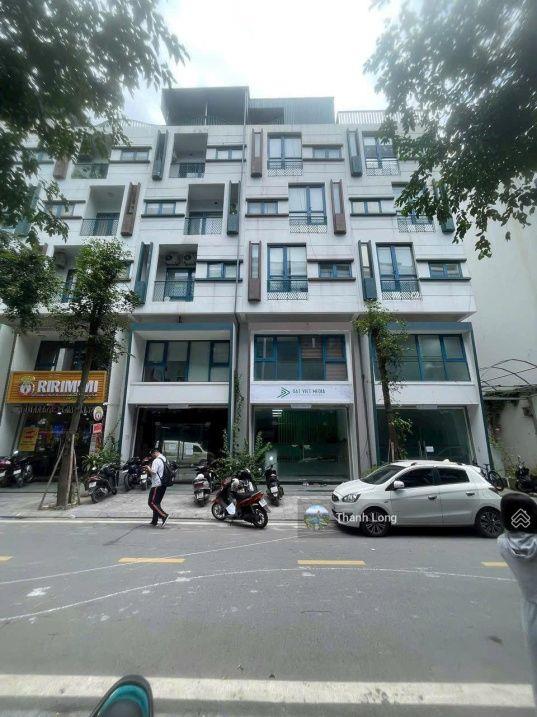 Bán căn Galaxy Vạn Phúc hoàn thiện kinh doanh đường 13,5m 91m2 giá 33,5 tỷ