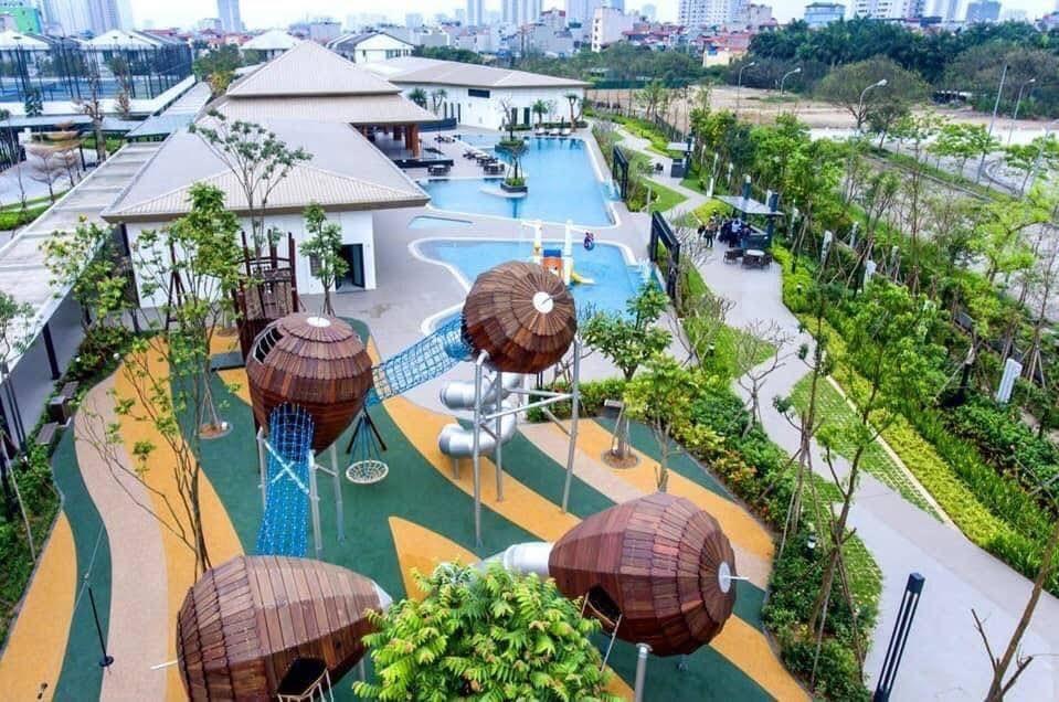 Chủ nhà gửi bán căn góc xẻ khe thuộc tiểu khu Everlyne, KĐT ParkCity Hà Nội siêu đẹp.