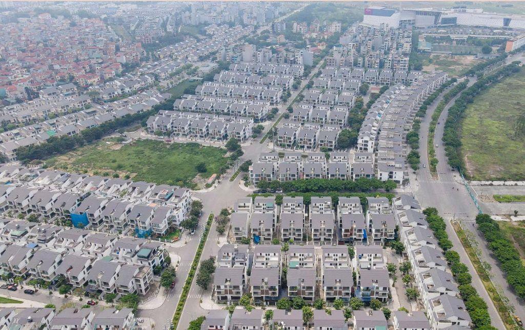 Biệt thự AN VƯỢNG DƯƠNG NỘI vị trí đẹp, đường thông thoáng,180m2 nhà đã hoàn thiện full nội thất giá 39 tỷ.